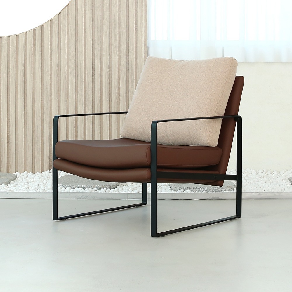 유케이 라운지체어. UK lounge chair/브라운