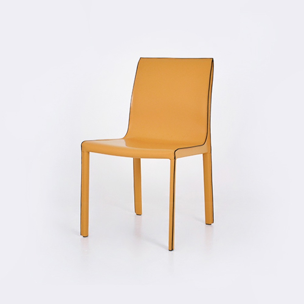 마룬 체어. Maroon chair 옐로우