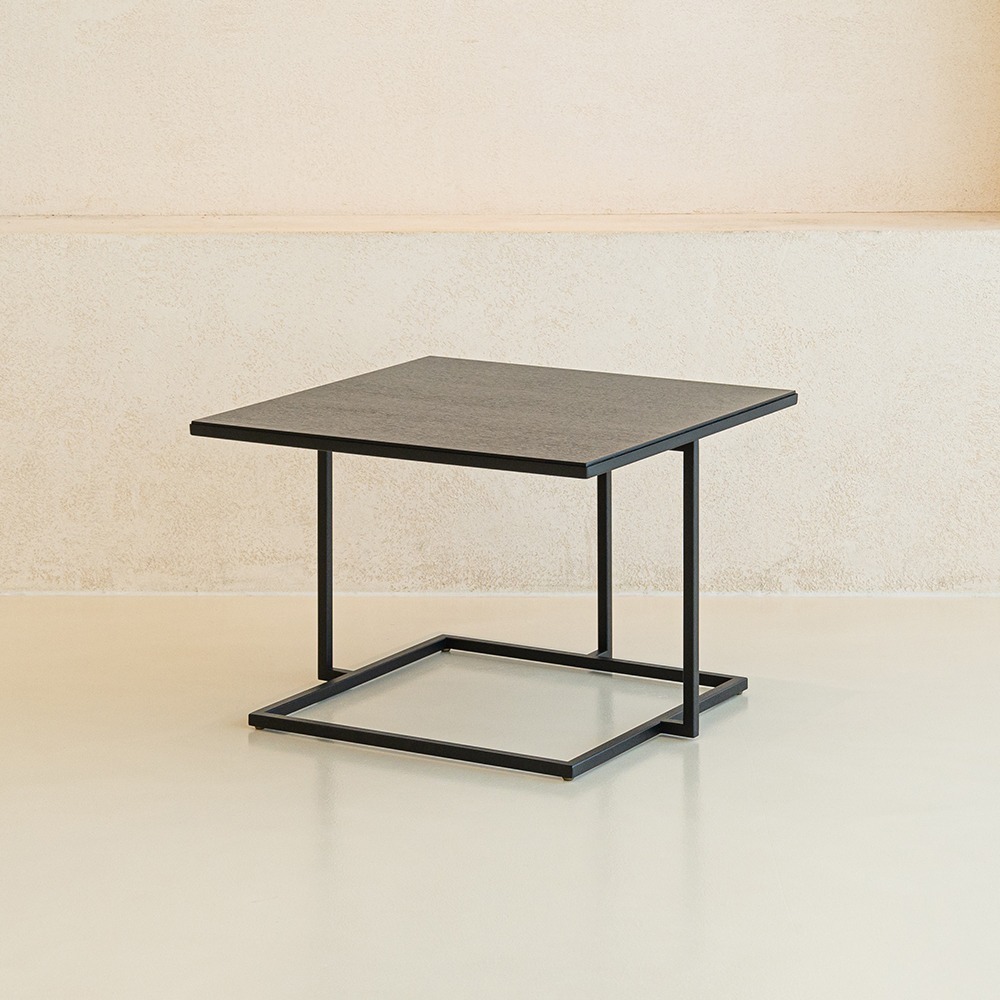 포워블 소파 테이블. Forwardable Sofa Table